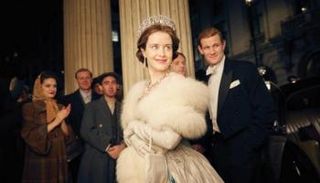 مشهد من مسلسل "ذا كراون"