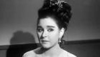 أفلام سعاد حسني.. أعمال صنعت نجومية سندريلا الشاشة العربية