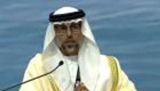 سهيل المزروعي: استدامة البيئة ودفع النمو العالمي هدفان رئيسان للإمارات