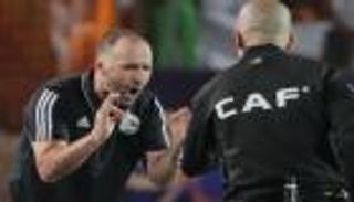 برسالة مصالحة.. جمال بلماضي ينهي حربه المفتوحة مع الحكام الأفارقة 