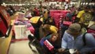 "الجمعة السوداء" و"إثنين الإنترنت" ينعشان تجارة التجزئة في هذه الدولة