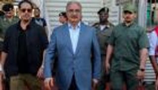 حفتر يعلن ترشحه للانتخابات الرئاسية في ليبيا