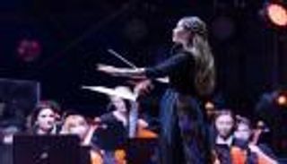 أوركسترا الفردوس تعزف لزوار إكسبو 2020 دبي في يوم التسامح (صور)