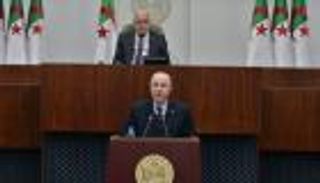 أموال الدعم تشعل برلمان الجزائر.. فتنة الجلباب المخلوع