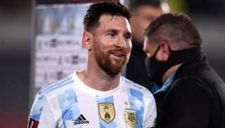 ليونيل ميسي قائد منتخب الأرجنتين