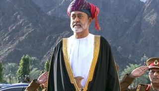 السلطان هيثم بن طارق