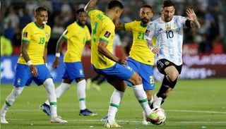 ميسي ونجوم الألباسيلستي