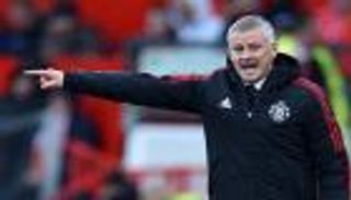 إقالة مع إيقاف التنفيذ.. متى يرحل سولشاير عن مانشستر يونايتد؟