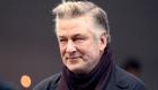 مؤلفة فيلم راست تتهم بالدوين: كان متهورا والمشهد لم يتطلب إطلاق نار