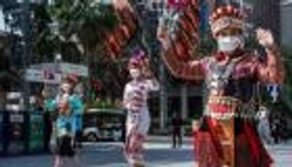 الحرير والقطن.. طريق "لاوس" للاستدامة عبر "إكسبو دبي"