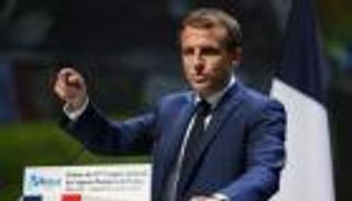 النواب الفرنسيون يناقشون قانونا حول "مأساة" الحركيين الجزائريين