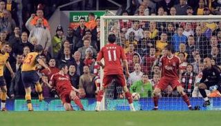 تعادل 4-4 التاريخي بين ليفربول وأرسنال