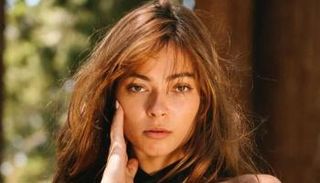 عارضة الأزياء كريستي جايلز 