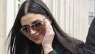 خشية الانتقام.. زوجة إمبراطور المخدرات "إل تشابو" ترفض الشهادة ضده