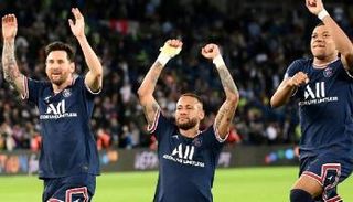 نيمار ومبابي وميسي