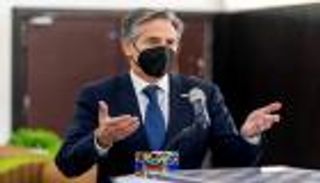 واشنطن تطالب الحوثي بإخلاء سفارتها في صنعاء والإفراج عن الموظفين