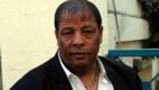 عبدالباسط حمودة يدافع عن هاني شاكر: يحافظ على الذوق العام