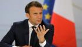 نووي إيران وأزمة لبنان.. ملفات على طاولة ماكرون في جولته الخليجية