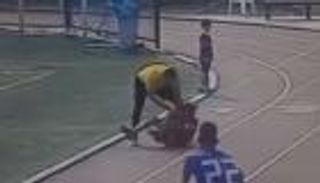 طفل نادي هليوبوليس.. فيديو لاعتداء وحشي يغضب المصريين