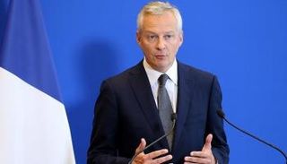 برونو لوميير عن ثورة الرقمنة: حتى طعامنا مع عائلاتنا أصبح افتراضيا