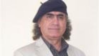 الخضراء.. تظاهرات وصواريخ وطائرات