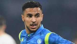 آدم وناس لاعب نابولي الإيطالي