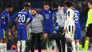 إصابة بين تشيلويل