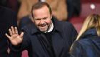 اتصالات مفتوحة.. مانشستر يونايتد يبدأ مفاوضاته مع 5 مدربين