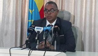 جبرميسقل تشالا وزير التجارة والتعاون الإقليمي