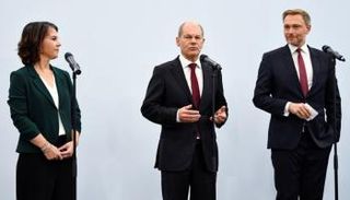 شولتز وبربوك وليندنر