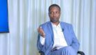 وزير إثيوبي يتهم واشنطن بدعم الإرهاب بعد تحذيرها من هجمات في بلاده