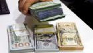 16 ضعف السعر الرسمي.. انهيار "غير مسبوق" لليرة اللبنانية