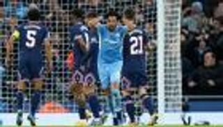 بالأرقام.. رياض محرز يتوهج في ليلة سقوط باريس سان جيرمان