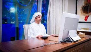 الشيخ عبدالله بن زايد آل نهيان خلال الاجتماع