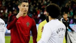 كريستيانو رونالدو مع محمد صلاح