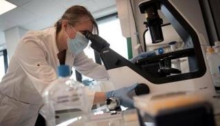 متحور كورونا الجديد أكثر قدرة على الانتشار