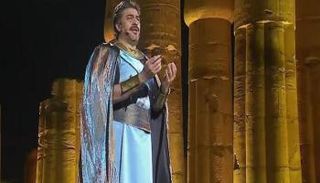  الفنان عز الأسطول في حفل طريق الكباش