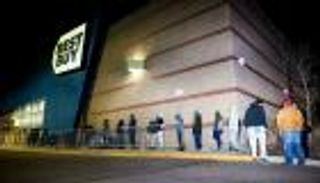 مخاوف نقص الإمداد تنعش مبيعات "بلاك فرايدي" عبر الإنترنت بأمريكا