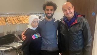 محمد صلاح وزوجته مع عمرو أديب