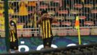 هداف الدوري السعودي.. رومارينيو يشعل صراع الوصافة بلدغة العقد الجديد