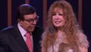 مهرجان القاهرة السينمائي.. سمير صبري يقدّم جائزة الهرم الذهبي لنيللي