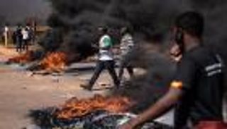 "عجز" الحكومة عن مواجهة الإرهاب يشعل بوركينا فاسو