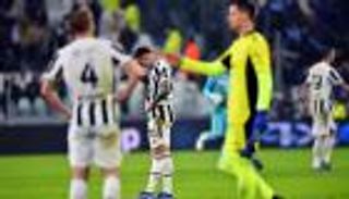 أليجري يرفع الراية البيضاء.. هل يعيش يوفنتوس أسوأ مواسمه الكروية؟