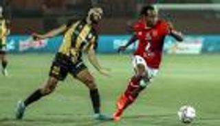 فيديو.. ميدو يقلد رقصة بيرسي تاو على الهواء