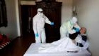 التشيك تعلن أول إصابة بمتحور كورونا الجديد "أوميكرون"