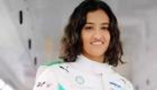 ريما الجفالي.. أول سفيرة سعودية في سباقات فورمولا 1