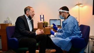 السفير الأمريكي يخضع لفحص كورونا بعد وصوله إلى إسرائيل