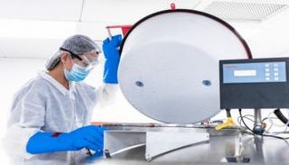 الإمارات تستخدم زراعة الخلايا الجذعية للتصلب اللويحي