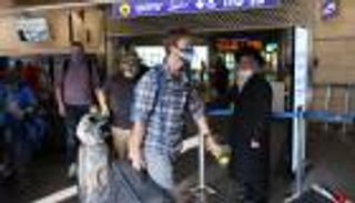 إسرائيل تسجل إصابة ثانية بأوميكرون.. وتتعقب المخالطين