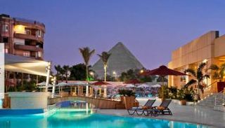  مصر ترفع الحد الأدنى لسعر الإقامة الفندقية